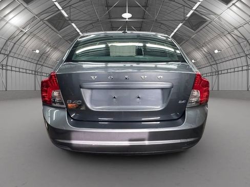 Used 2010 Volvo S40 2.4i image 4