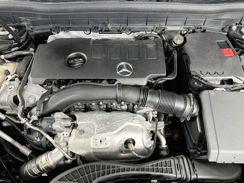 Certified 2022 Mercedes-Benz GLB 250 4MATIC image 35