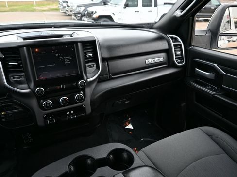 Used 2024 RAM 3500 Big Horn image 16