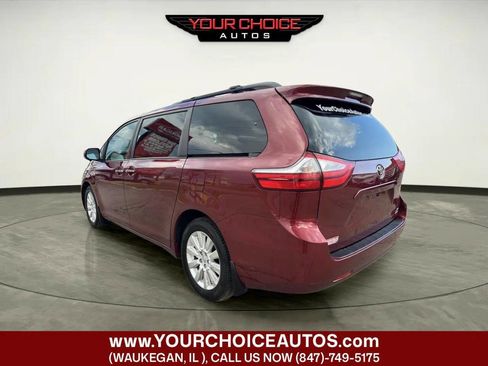 Used 2016 Toyota Sienna XLE AWD/4WD image 3