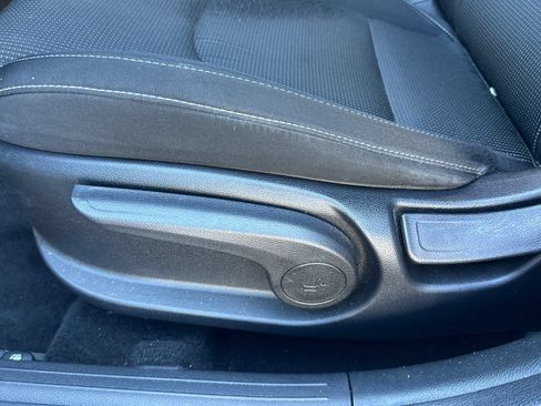 Used 2021 Kia Forte LXS FWD image 13