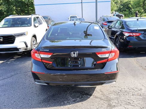 Used 2018 Honda Accord LX image 6