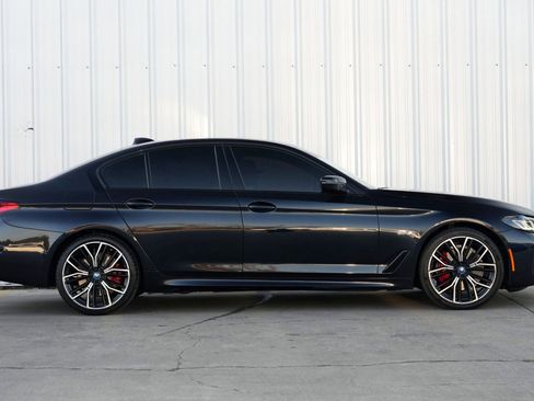 Used 2022 BMW 530e w/ Premium Package image 55