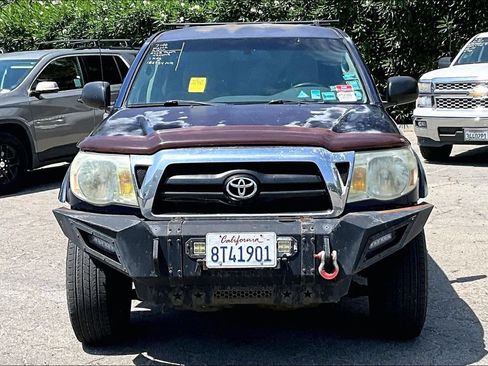 Used 2008 Toyota Tacoma 4x4 Double Cab w/ SR5 Pkg #2 image 2