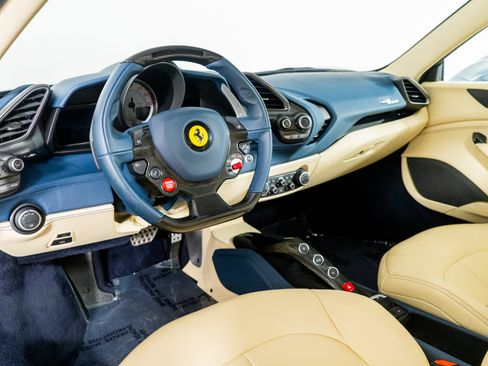Used 2019 Ferrari 488 Spider image 2