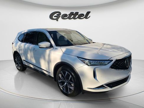 Used 2023 Acura MDX FWD w/ Technology Package image 3