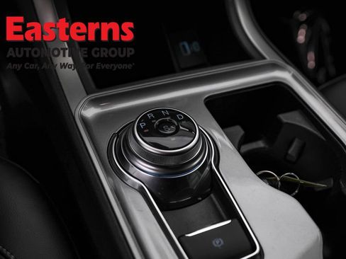 Used 2024 Ford Edge SEL image 13