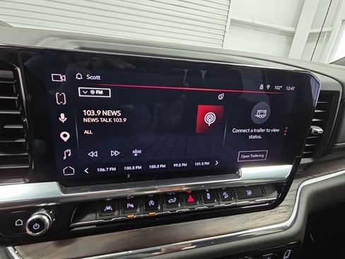 Certified 2024 GMC Sierra 1500 SLT w/ SLT Premium Plus Package AWD/4WD image 15