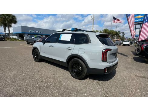 Used 2024 Kia Telluride SX X-Line AWD/4WD image 4