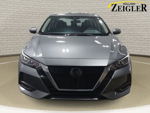 Used 2022 Nissan Sentra S w/ Lighting Package image 2