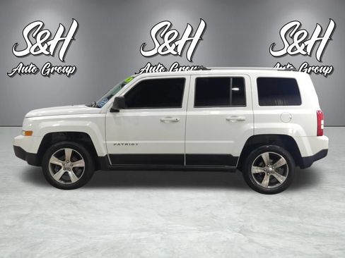 Used 2016 Jeep Patriot High Altitude AWD/4WD image 12