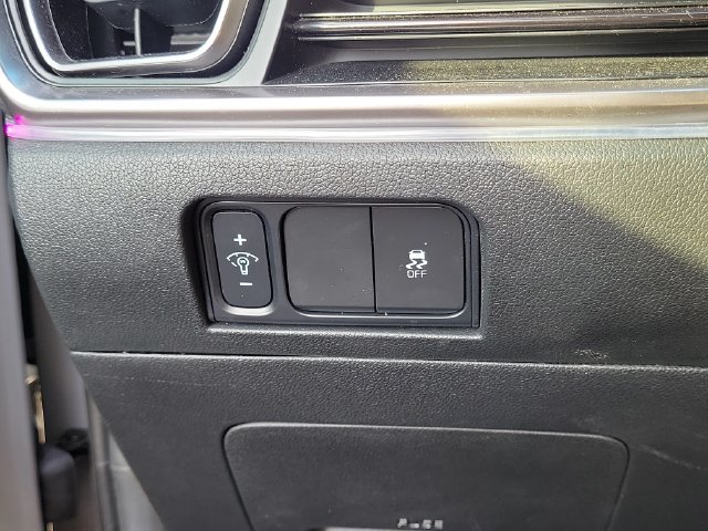 Used 2025 Kia Sorento S w/ Panoramic Sunroof Package FWD image 12