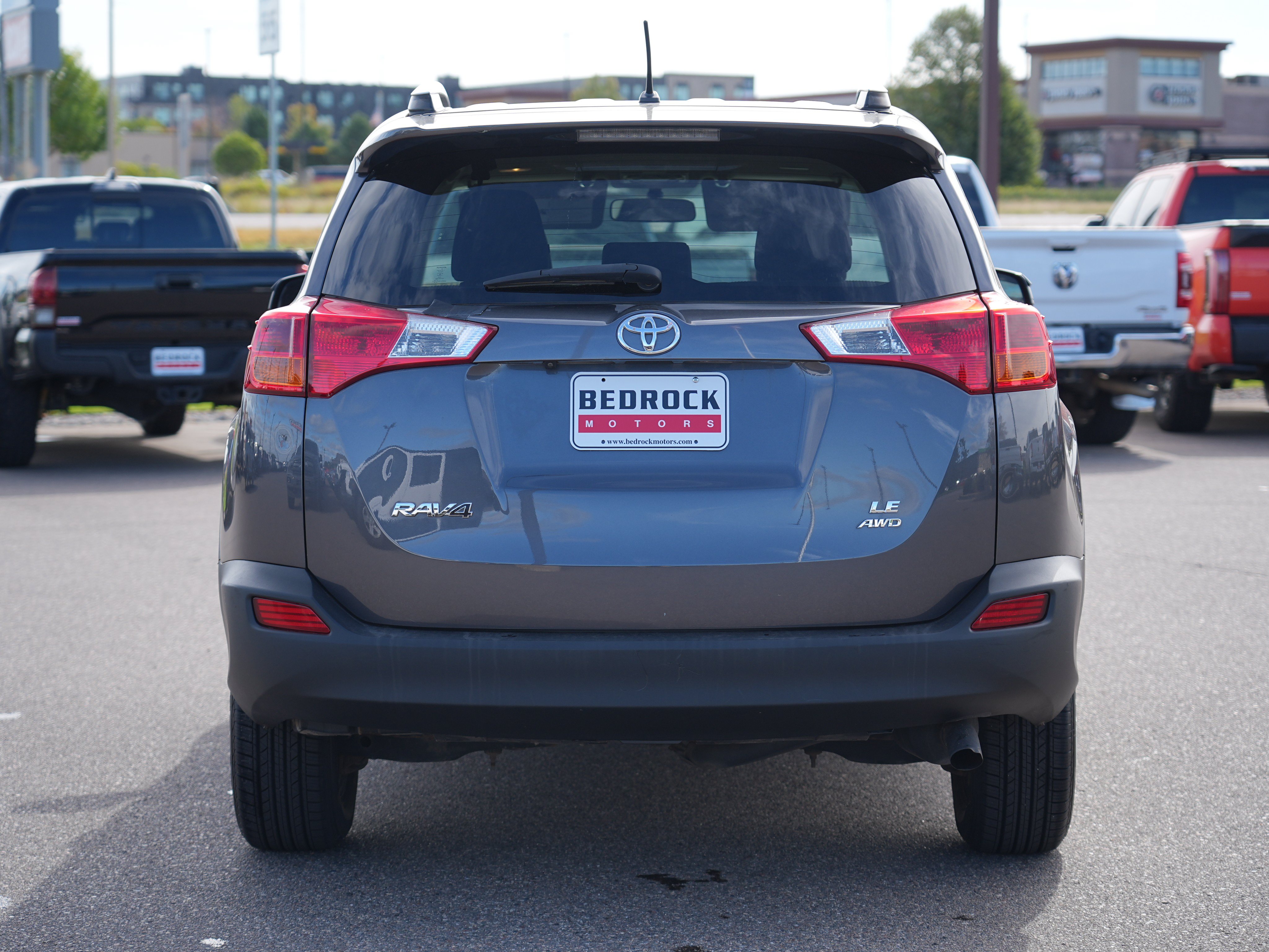 Used 2015 Toyota RAV4 LE AWD/4WD image 4