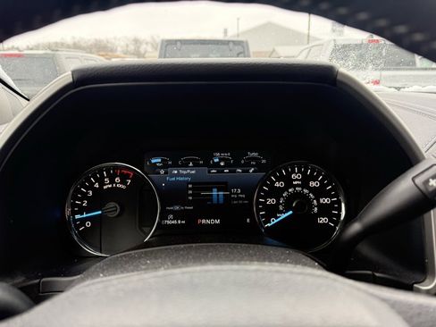 Used 2019 Ford F150 Lariat w/ Equipment Group 501A Mid image 12