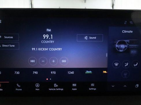 Used 2021 Lincoln Nautilus Reserve image 15