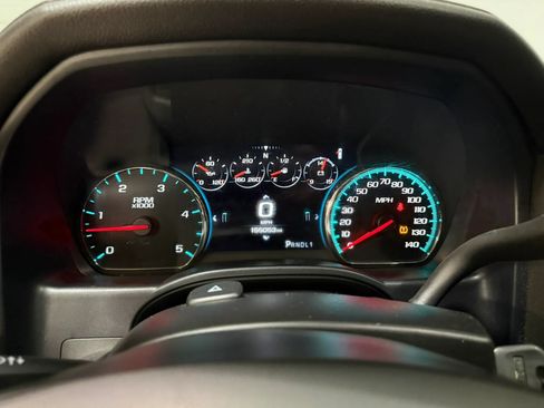 Used 2017 GMC Sierra 2500 Denali w/ Duramax Plus Package AWD/4WD image 18