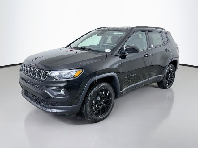 New 2026 Jeep Compass Latitude AWD/4WD image 3