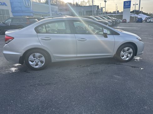 Used 2013 Honda Civic LX image 8