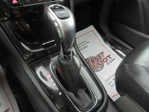 Used 2020 Buick Encore Essence image 23