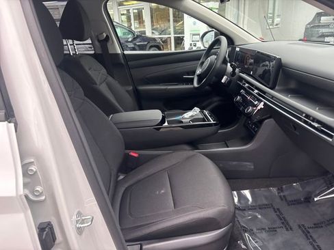 New 2026 Hyundai Tucson SEL image 9