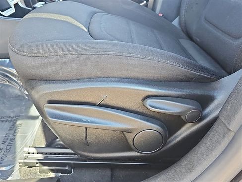 Used 2019 Jeep Renegade Latitude image 29