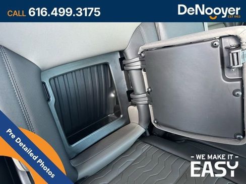 Used 2023 Chevrolet Silverado 1500 ZR2 w/ Technology Package image 28