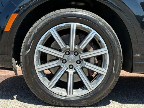 Used 2018 Audi Q7 2.0T Premium w/ Cold Weather Package image 28