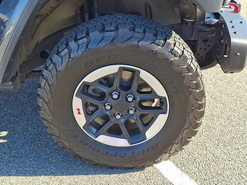 Certified 2020 Jeep Wrangler Unlimited Rubicon w/ Quick Order Package 28Y Recon AWD/4WD image 18