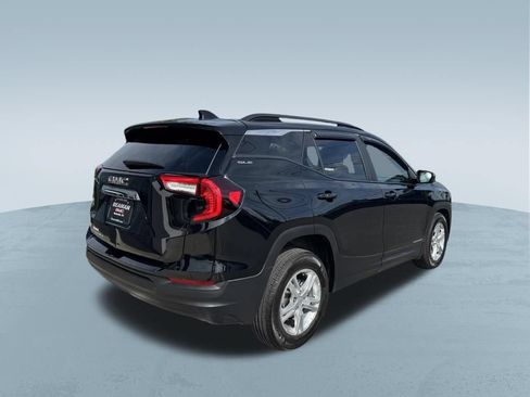 Used 2022 GMC Terrain SLE w/ Driver Convenience Package FWD image 8