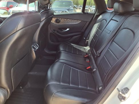 Used 2018 Mercedes-Benz GLC 300 image 17