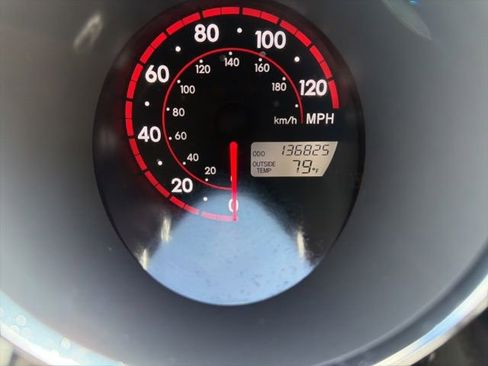 Used 2008 Toyota Matrix XR FWD image 38