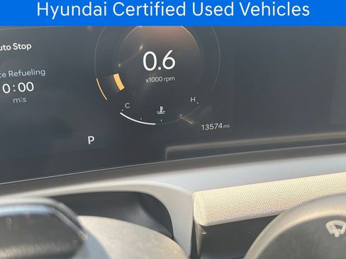 Certified 2025 Hyundai Tucson Limited AWD/4WD image 20