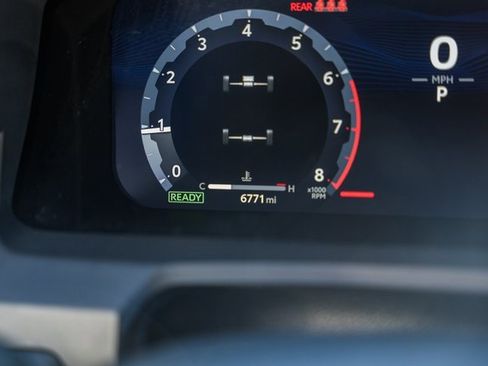 Used 2024 Toyota Tacoma TRD Sport image 45