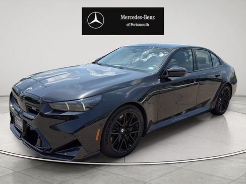 Used 2026 BMW M5 w/ Executive Package AWD/4WD image 1