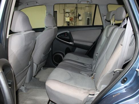 Used 2008 Toyota RAV4 2WD image 19