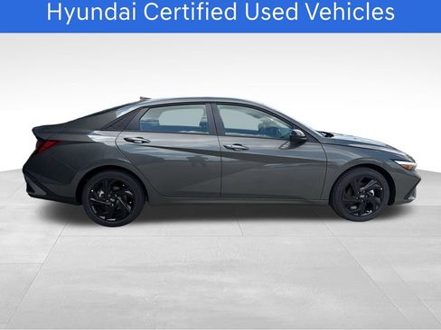 Used 2026 Hyundai Elantra Sport FWD image 7