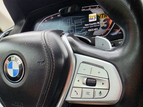 Used 2022 BMW X7 xDrive40i w/ Premium Package AWD/4WD image 48