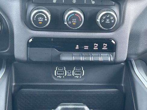 Used 2023 RAM 1500 Big Horn AWD/4WD image 21