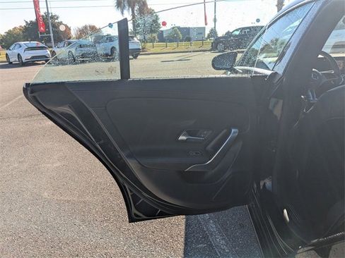 Used 2025 Mercedes-Benz CLA 250 4MATIC image 24