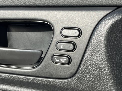 Certified 2025 Honda Odyssey EX-L image 17