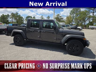 Used 2024 Jeep Gladiator Sport
