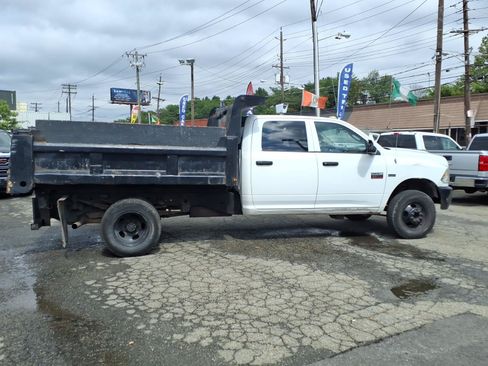 Used 2012 RAM 3500 ST w/ Trailer Brake Control Group AWD/4WD image 8