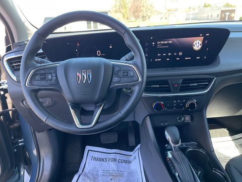 Used 2024 Buick Encore GX Preferred w/ Comfort Package image 12