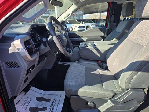 Used 2022 Ford F150 XLT image 9