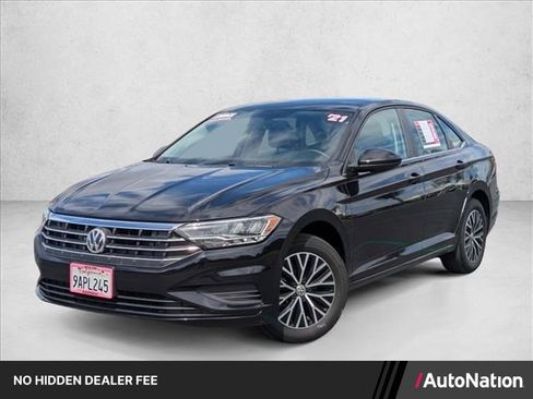 Used 2021 Volkswagen Jetta SE w/ SE Cold Weather Package FWD image 1
