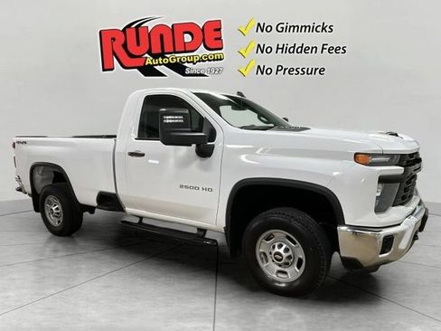 Used 2025 Chevrolet Silverado 2500 W/T w/ WT Convenience Package AWD/4WD image 9