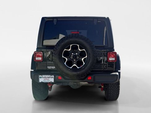 Used 2023 Jeep Wrangler Unlimited Rubicon w/ Cold Weather Group AWD/4WD image 5
