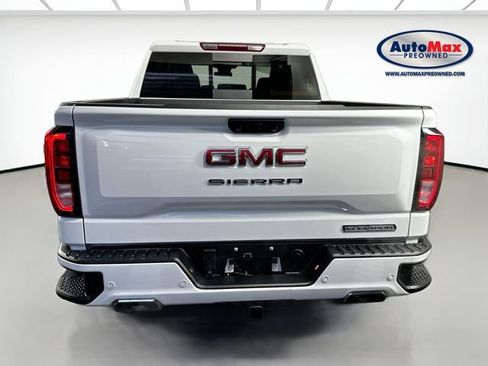Used 2024 GMC Sierra 1500 Elevation w/ Elevation Premium Package AWD/4WD image 8