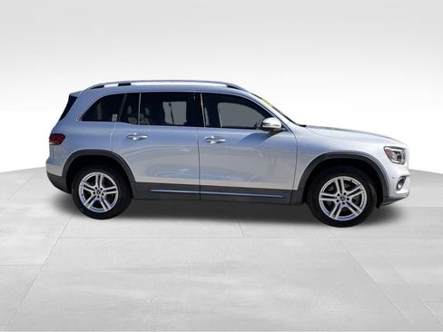 Used 2020 Mercedes-Benz GLB 250 GLB 250 image 8