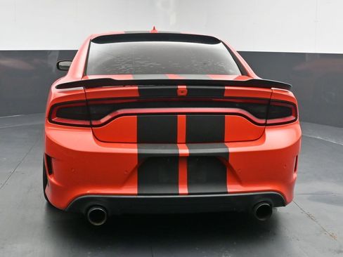 Used 2016 Dodge Charger SRT w/ Harman/Kardon Audio Group image 7